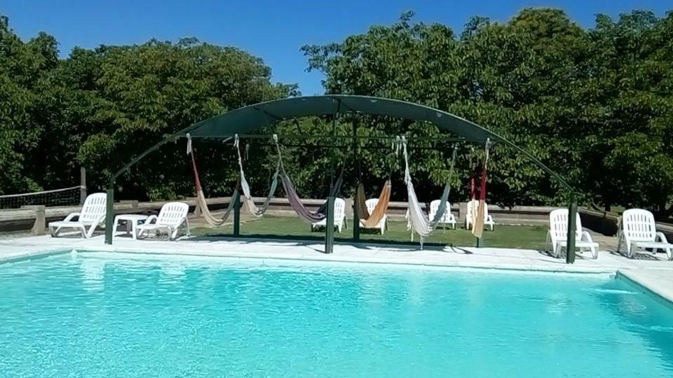 Chacras De Azcona Hosteria Асуль Екстер'єр фото